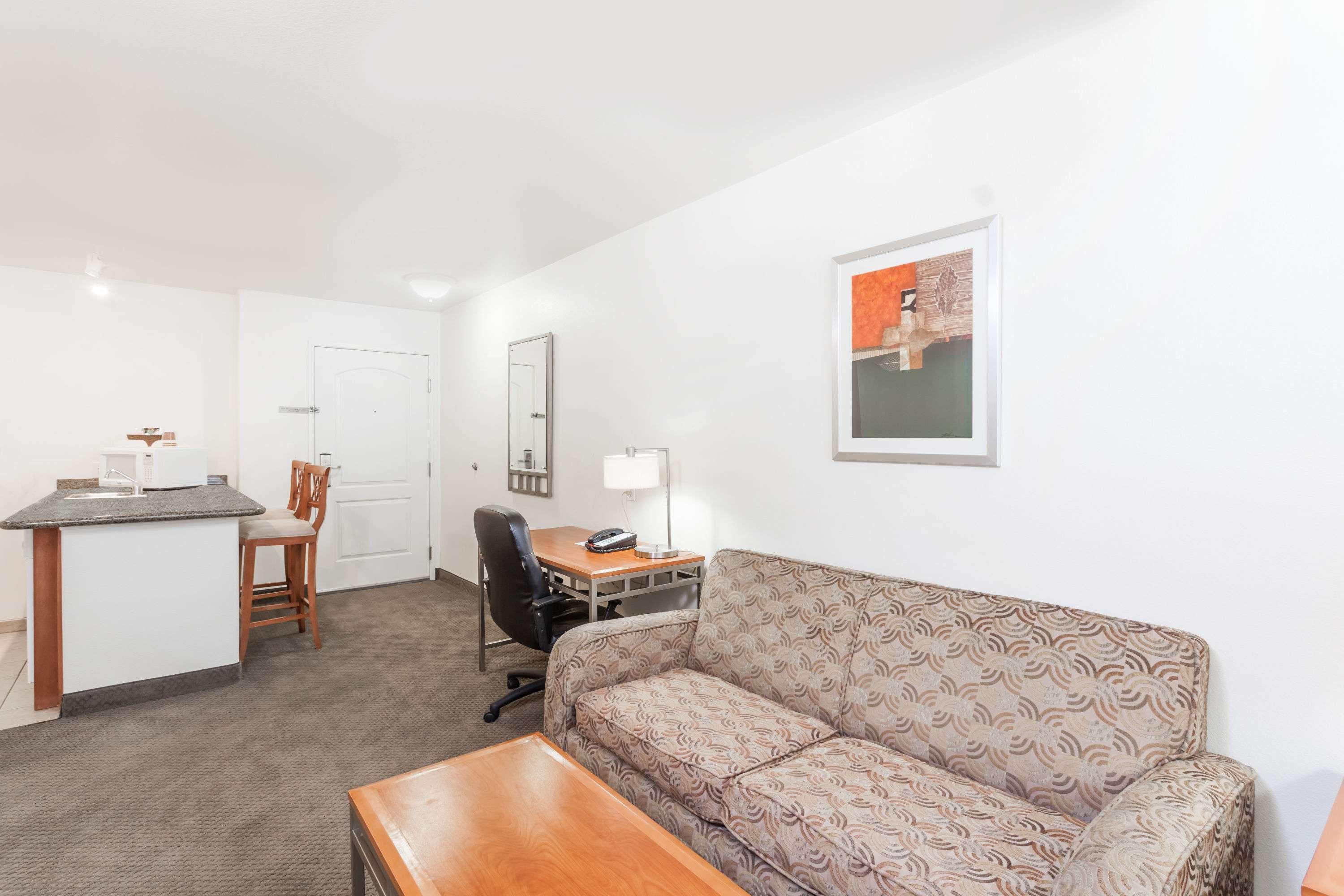 Hawthorn Suites Victorville Εξωτερικό φωτογραφία