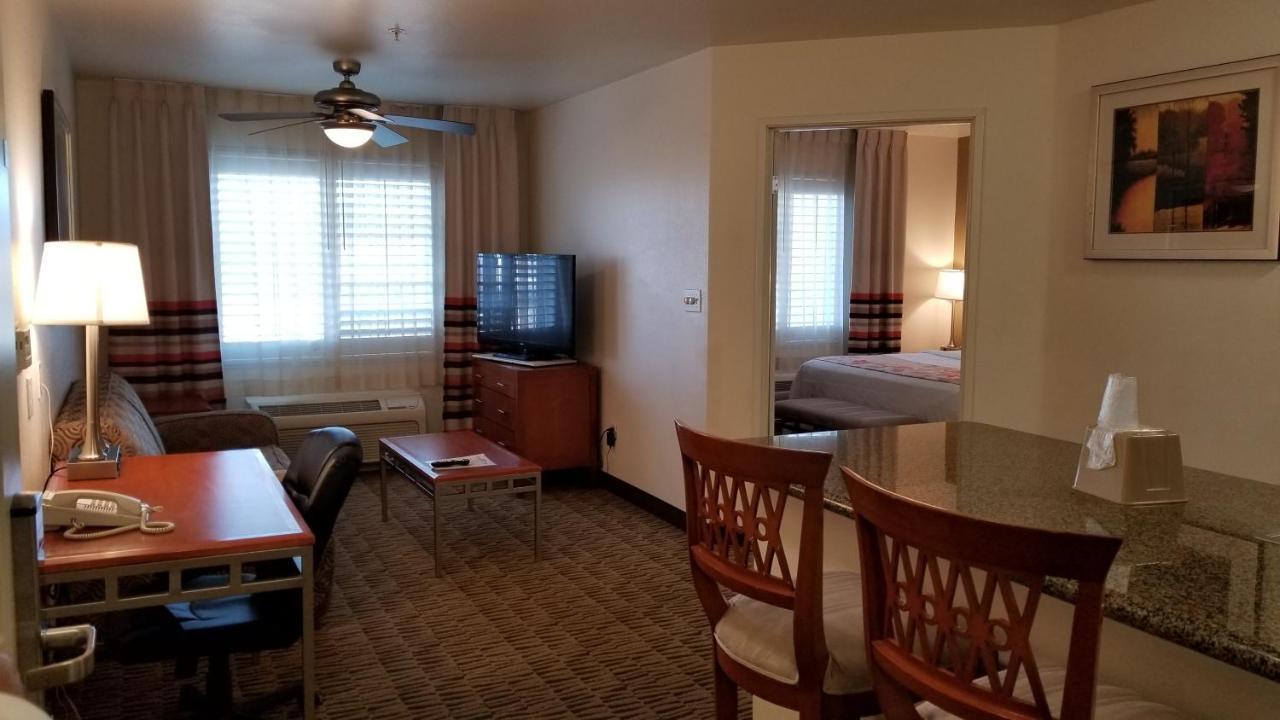 Hawthorn Suites Victorville Εξωτερικό φωτογραφία